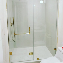 Glass bathroom door handle with towel rail measuring 15cm-45cm