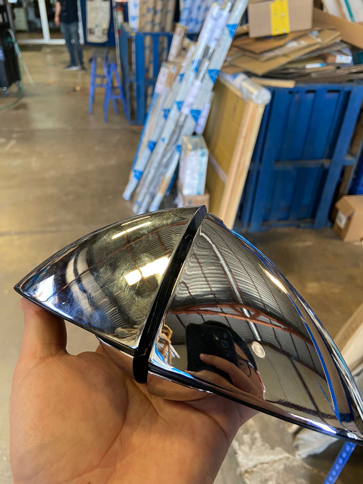 Medium Perula Tip Clip Finish For Shelf SKU 1255