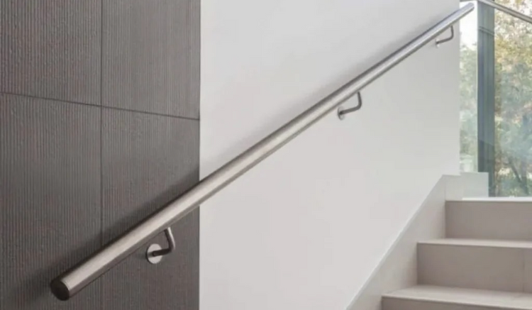 PASAMANOS PARA ESCALERAS