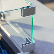 Conector Tipo L vidrio-vidrio templado de 10mm herralum