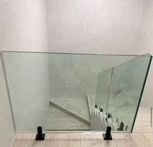 Miniposte Rectangular Negro de 16 cm de alto Para Barandal de Cristal Templado de 8 a 13mm Herralum