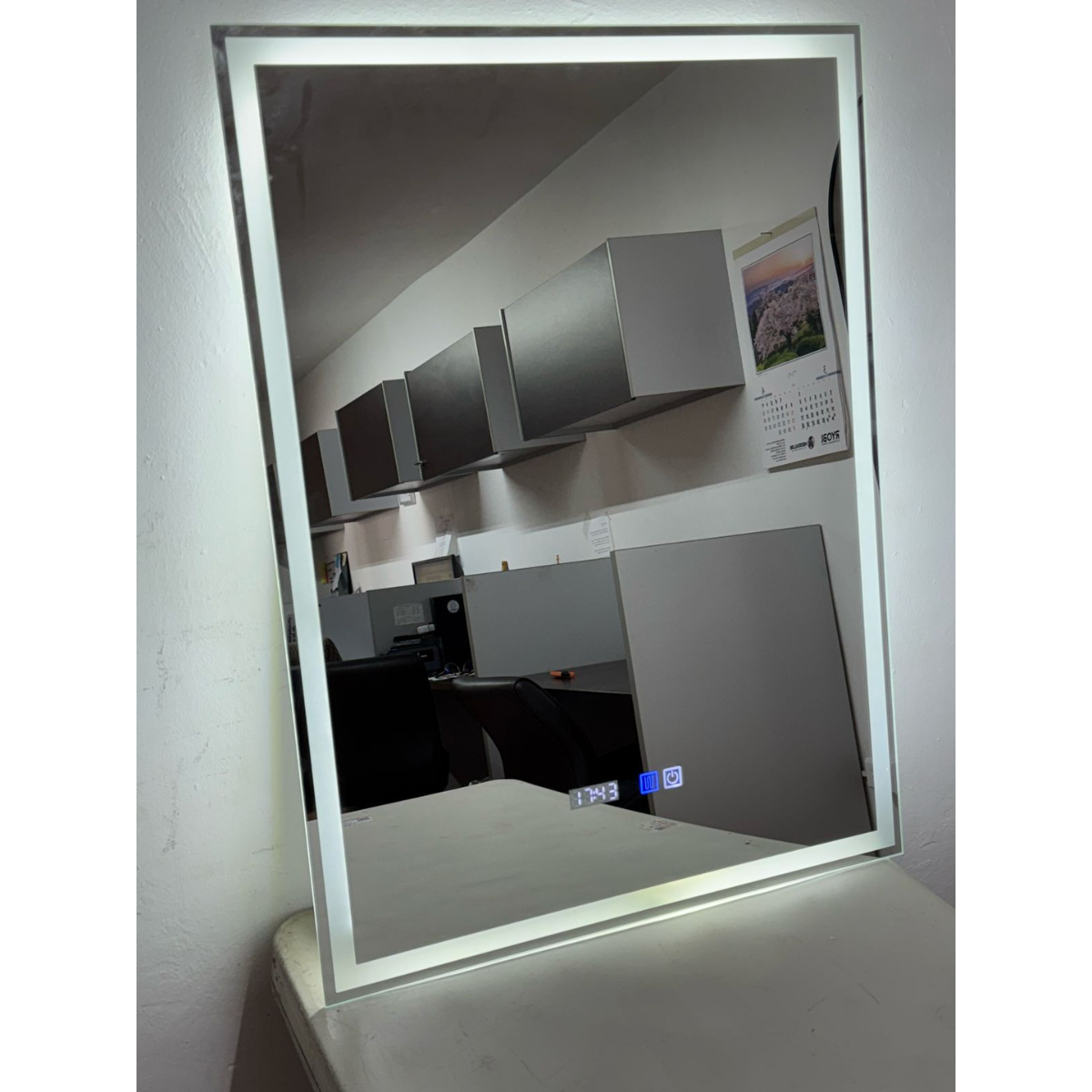 Luxury Rectangular Mirror 70x90 cm With 3 light tones + Anti-fog + Clock + Temperature
