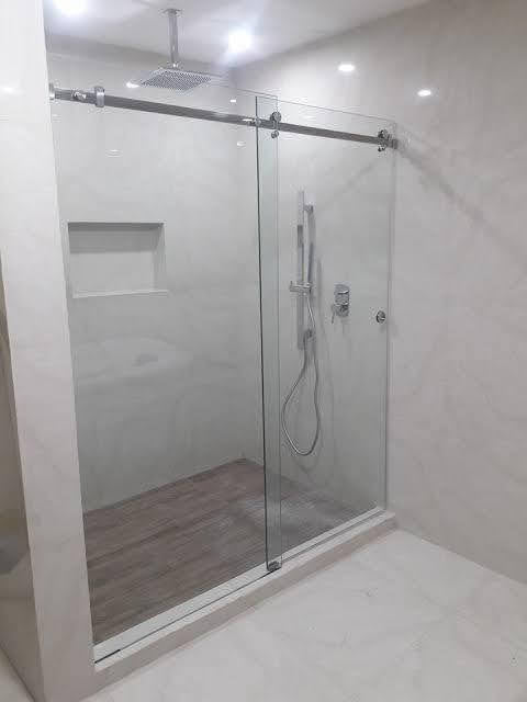 Herrajes Cancel de baño Modelo Bacalar herralum
