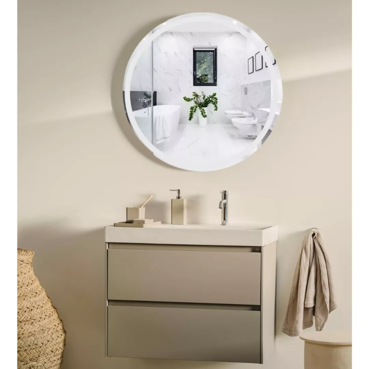 80 cm circular mirror with frosted border