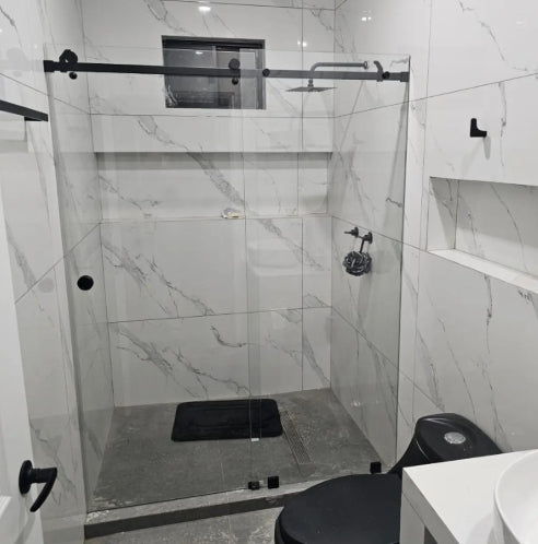 "Cancel de baño corredizo Herralum bacalar cristal templado 8mm"