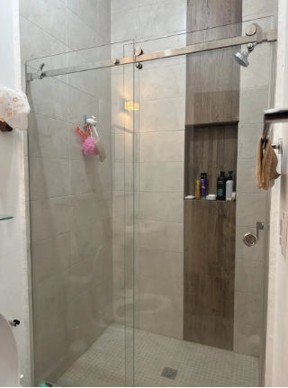 "Cancel de baño corredizo Herralum bacalar cristal templado 8mm"