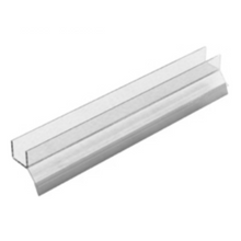 Perfil de Policarbonato Xochimilco Tipo Sellado Lateral a 135° con Aleta Rígida y Flexible Combinada herralum