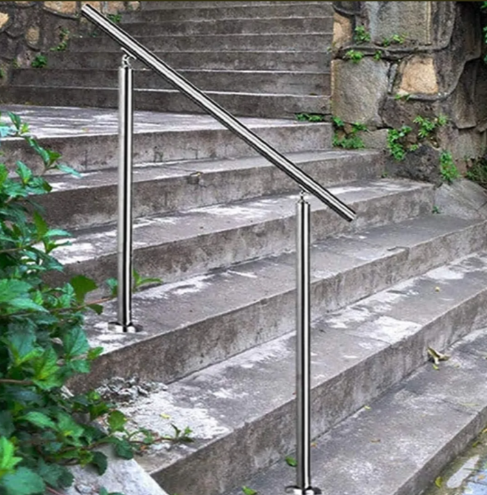 Barandal De Acero Inoxidable Con Soporte Móvil Para Instalación De 90° A 45° En Ambas Direcciones Herralum